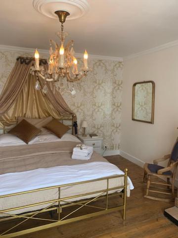 Les Lauriers Bed & Breakfast Peyrat-de-Bellac Exterior photo